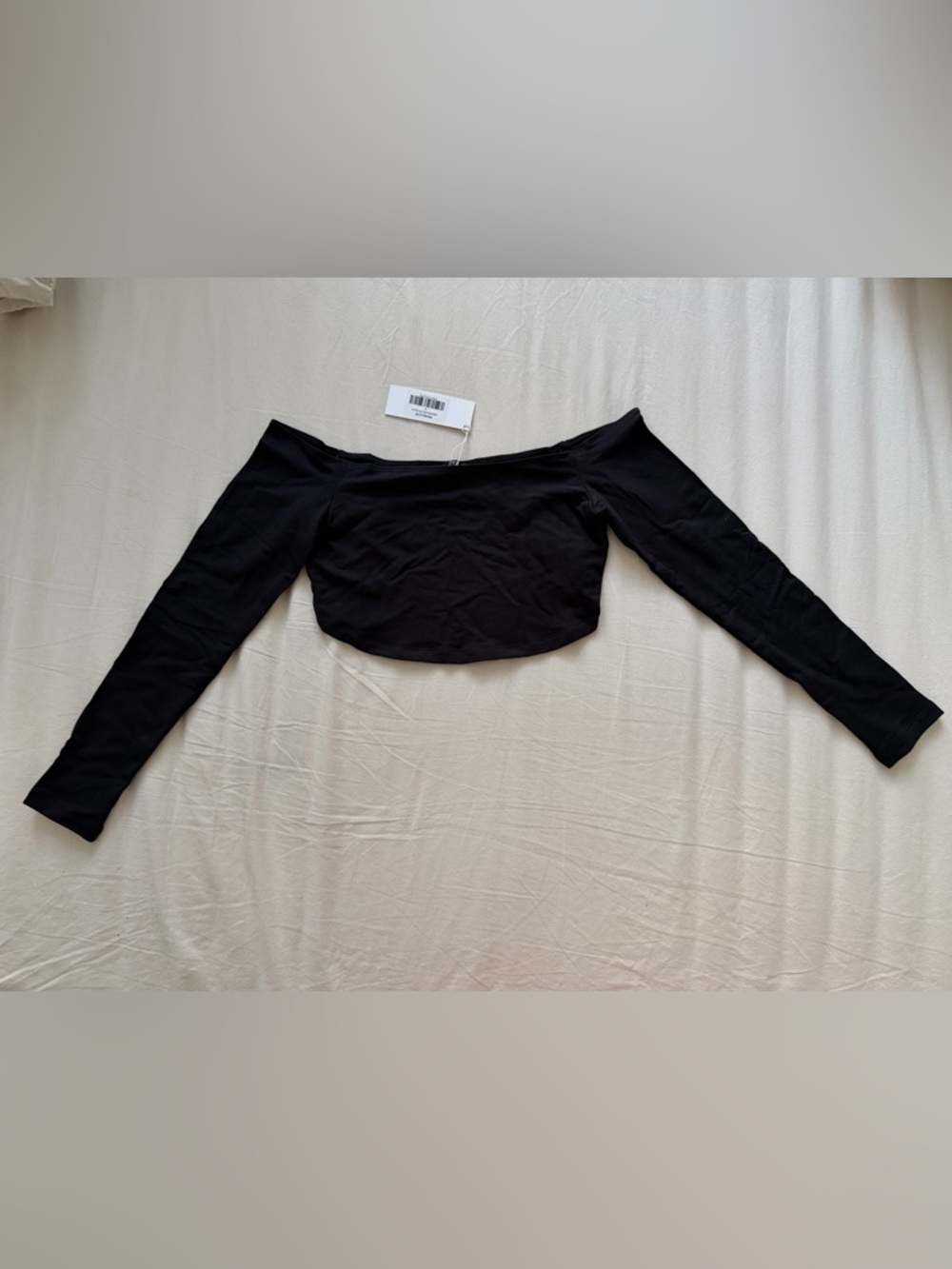 CSB Open Back Long Sleeve Cropped Top - Picture 10 of 11